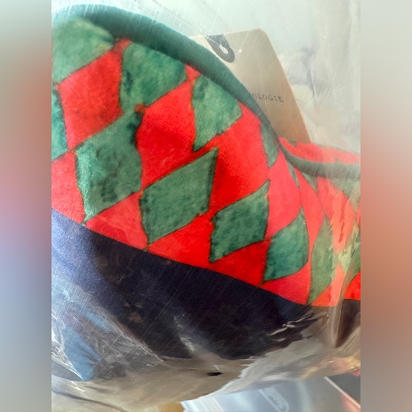 Raphael Balme Christmas Pillow - Picture 11 of 15